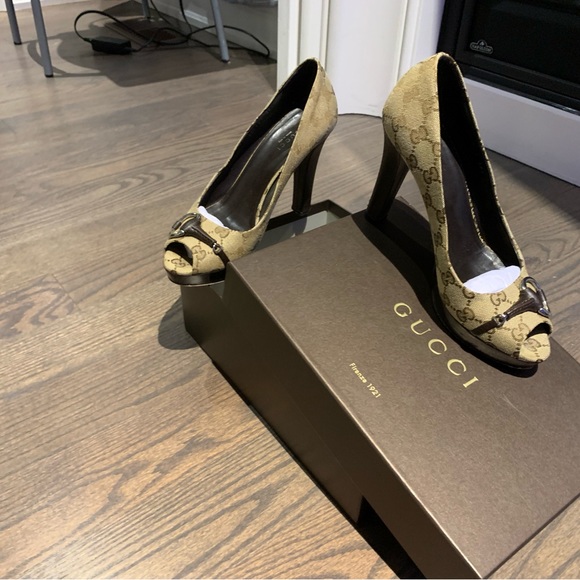 GUCCI SHOES SISE 38,5 - Picture 3 of 4